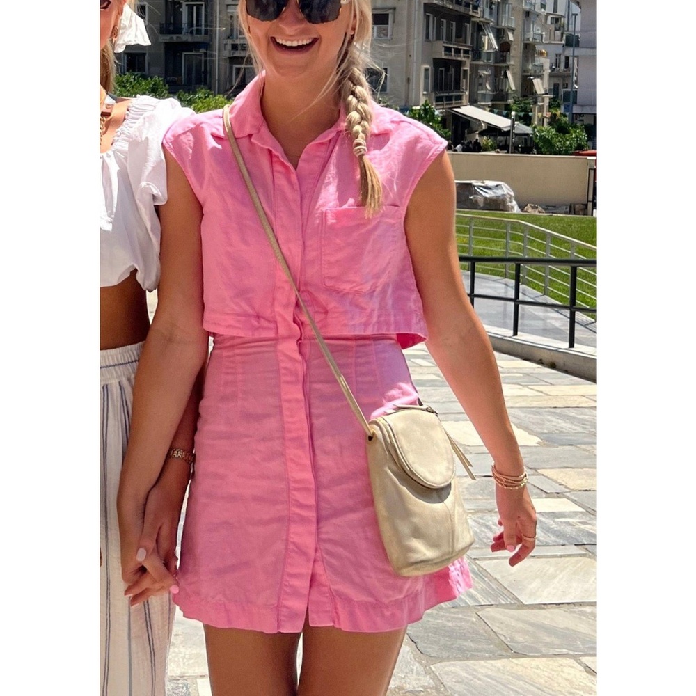 Pink Sleeveless Button-Up Dress